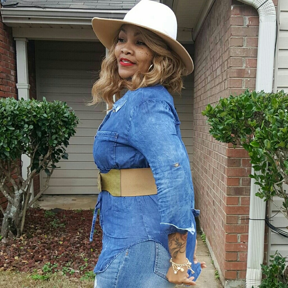 Meet your Posher, Corene